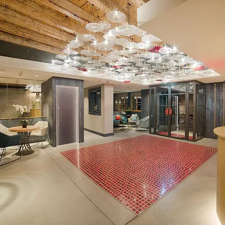 Ξενοδοχείο Nh Collection 4*