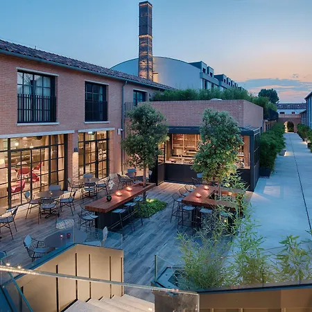 Nh Collection Hotel 4*