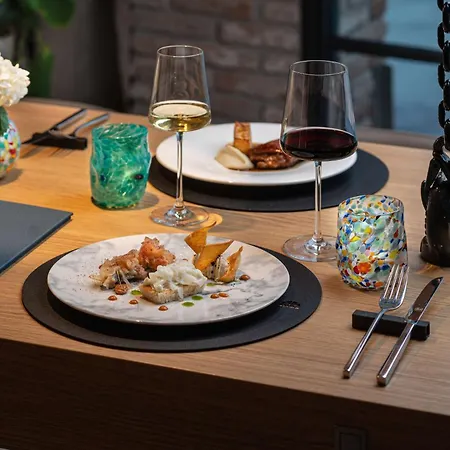 Nh Collection Отель